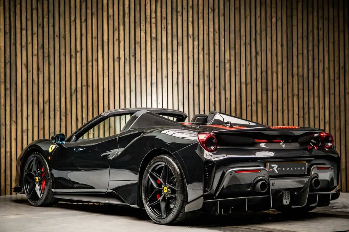 2020-ferrari-488-39-488-spider-big-2