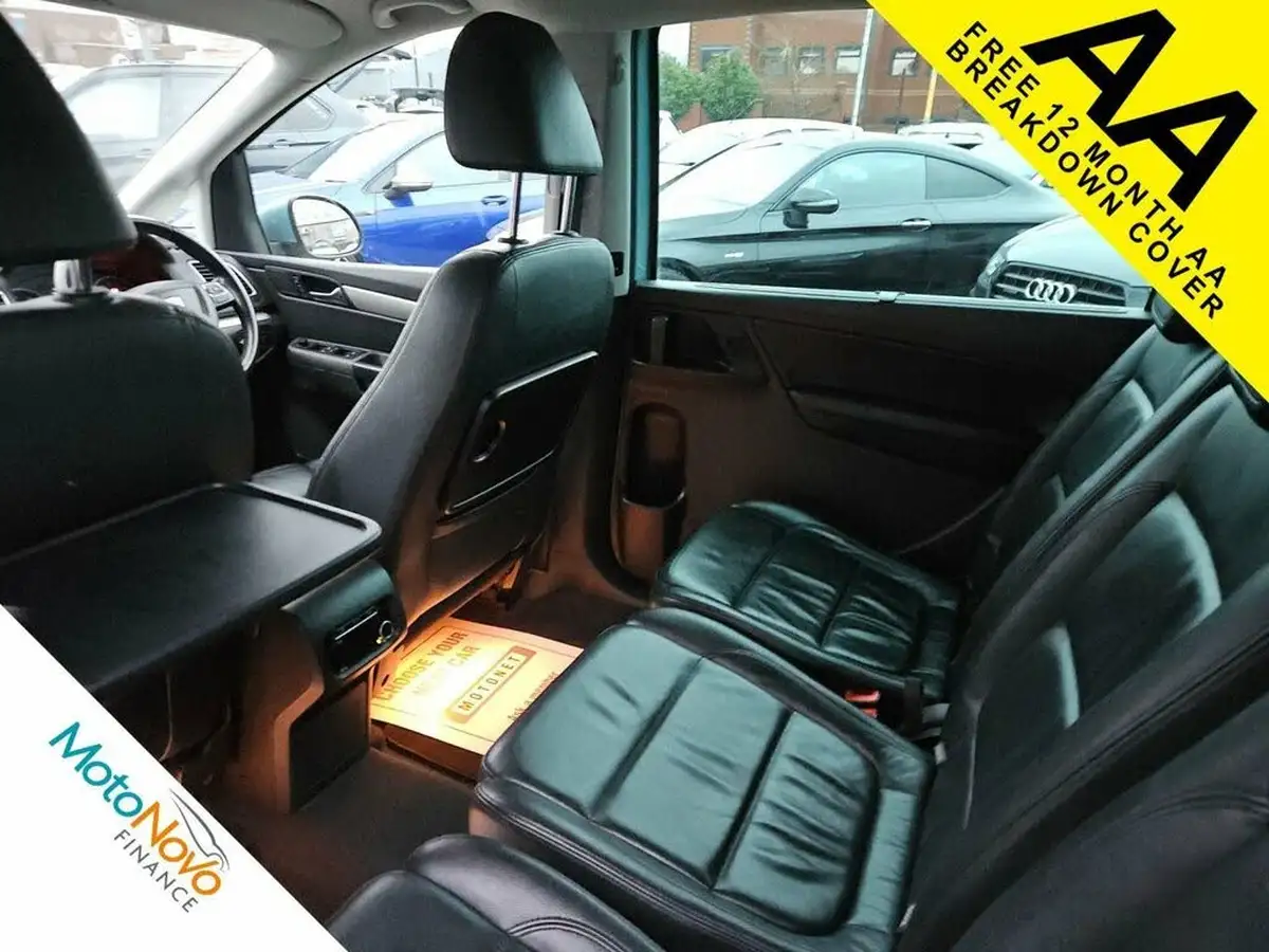 2011-seat-alhambra-14-se-big-32
