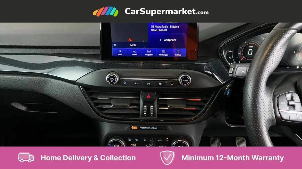 2020-ford-focus-15-st-line-x-hatchback-big-15