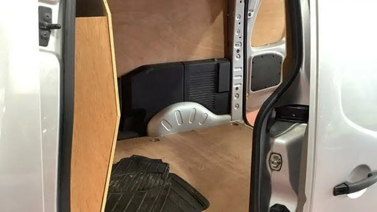 2016-citroen-berlingo-16td-l1625-enterprise-special-edition-16bluehdi-75eu6-panel-big-1