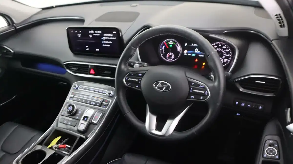 2022-hyundai-santa-fe-16-t-gdi-premium-230ps-2wd-hev-big-9