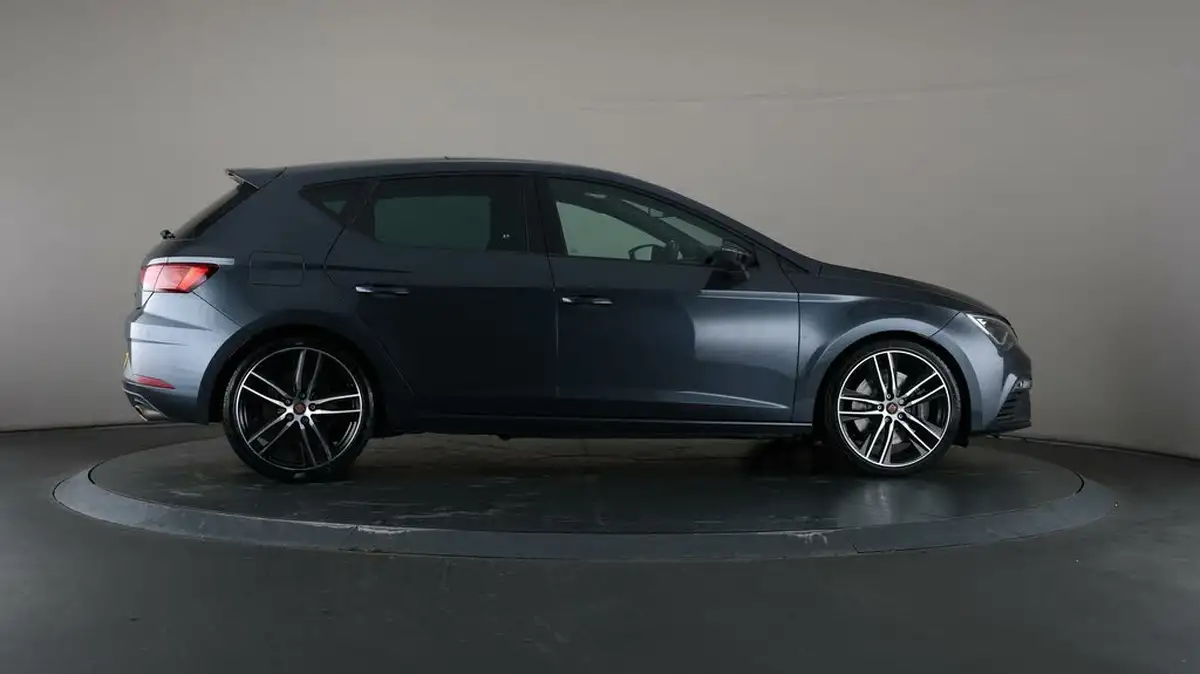 2020-seat-leon-20-tsi-cupra-290-big-52