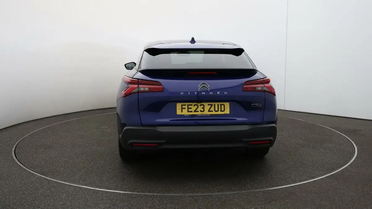 2023-citroen-c5-x-16-puretech-sense-plus-big-52