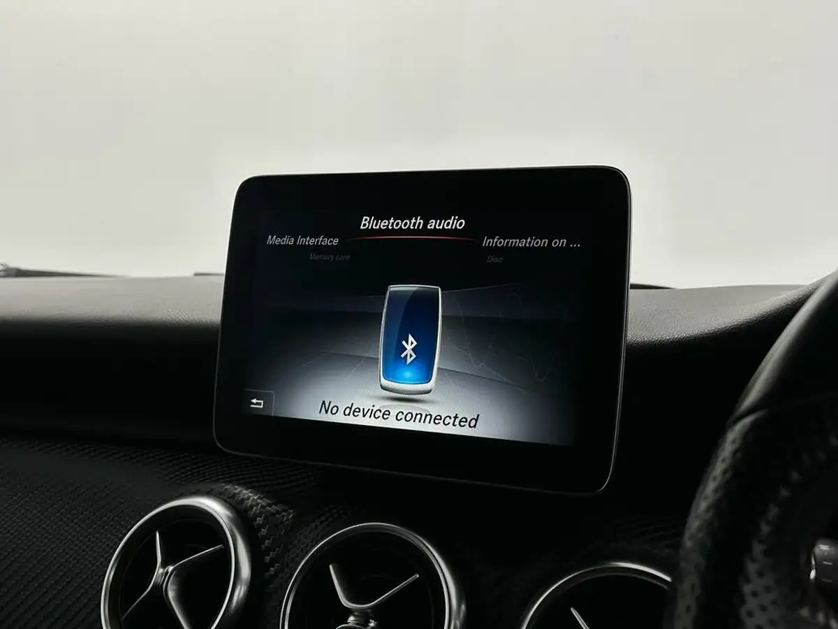 2016-mercedes-benz-a-class-21d-a200d-amg-line-136ps-premiumss-7g-dct-big-22