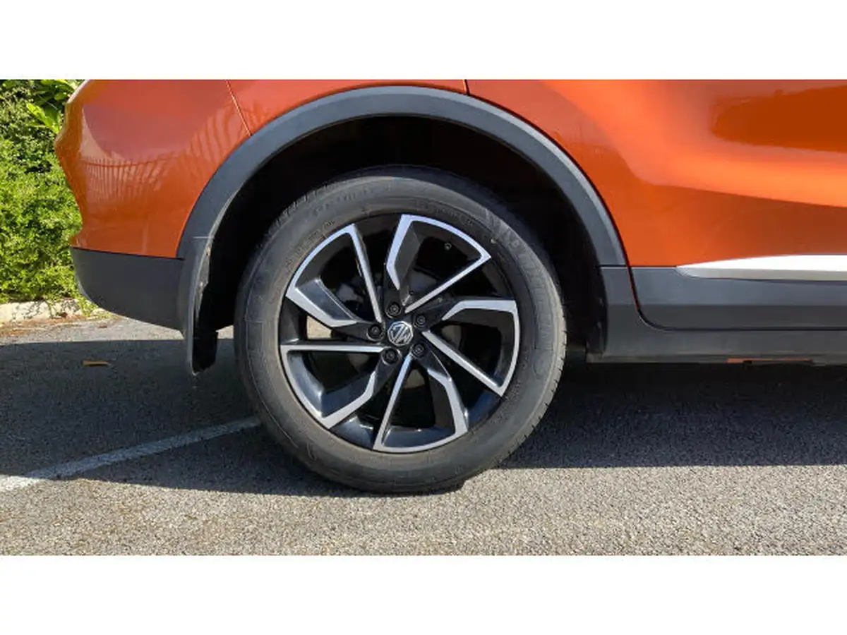2021-mg-zs-suv-15-vti-tech-exclusive-big-6