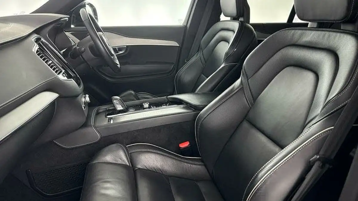 2021-volvo-xc90-20td-b5-r-design-big-39