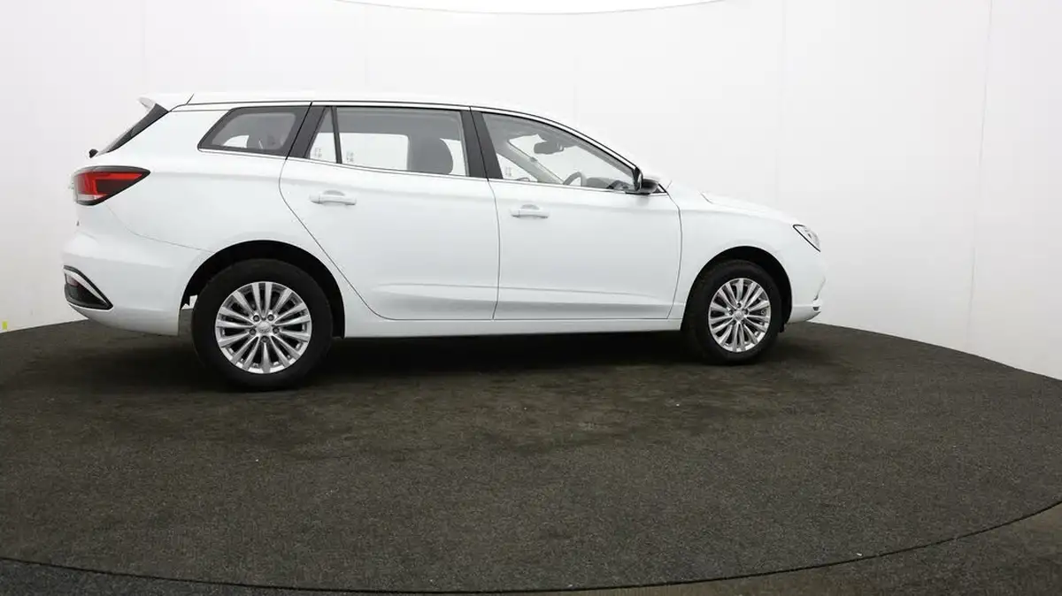 2022-mg-mg5-e-excite-ev-long-range-big-28