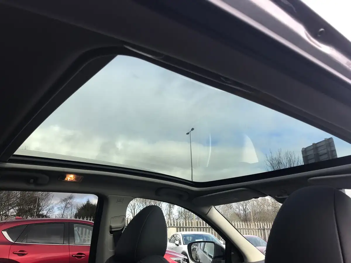 2019-nissan-qashqai-13-dig-t-tekna-140ps-big-12