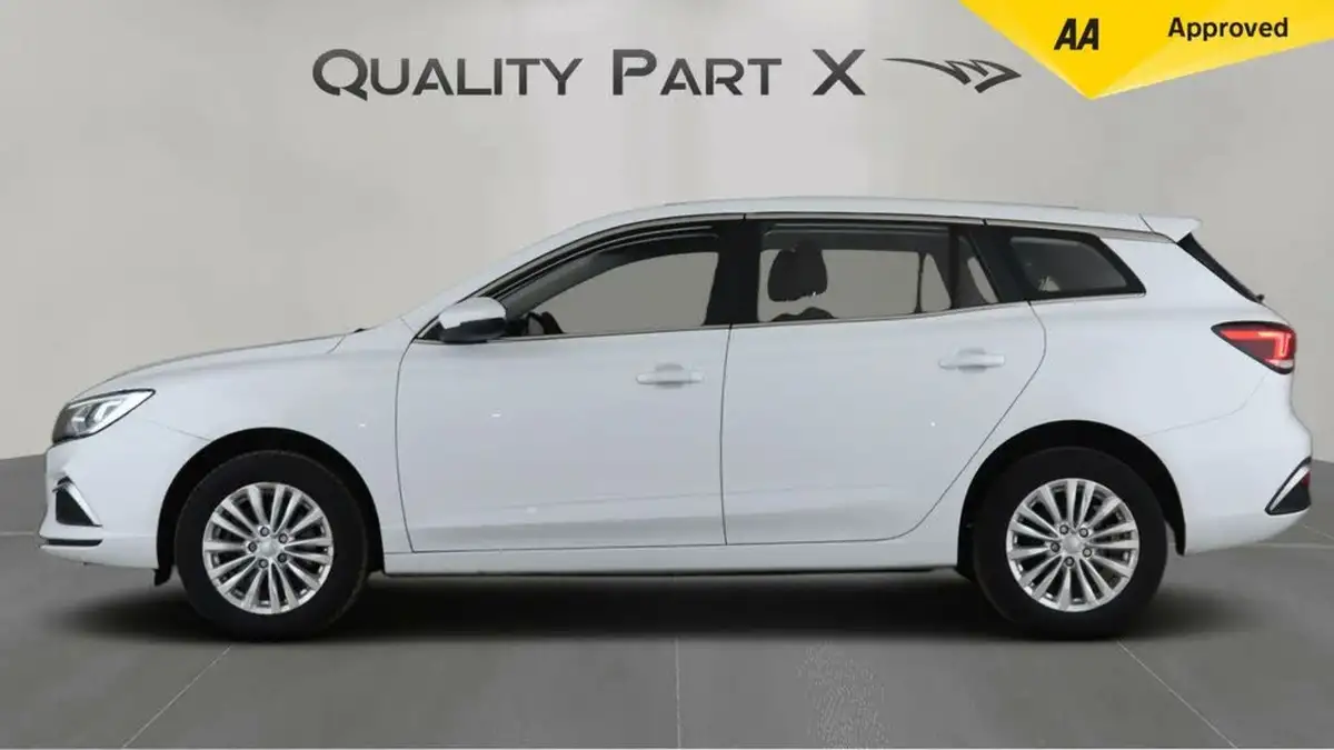 2021-mg-mg5-e-excite-ev-big-3