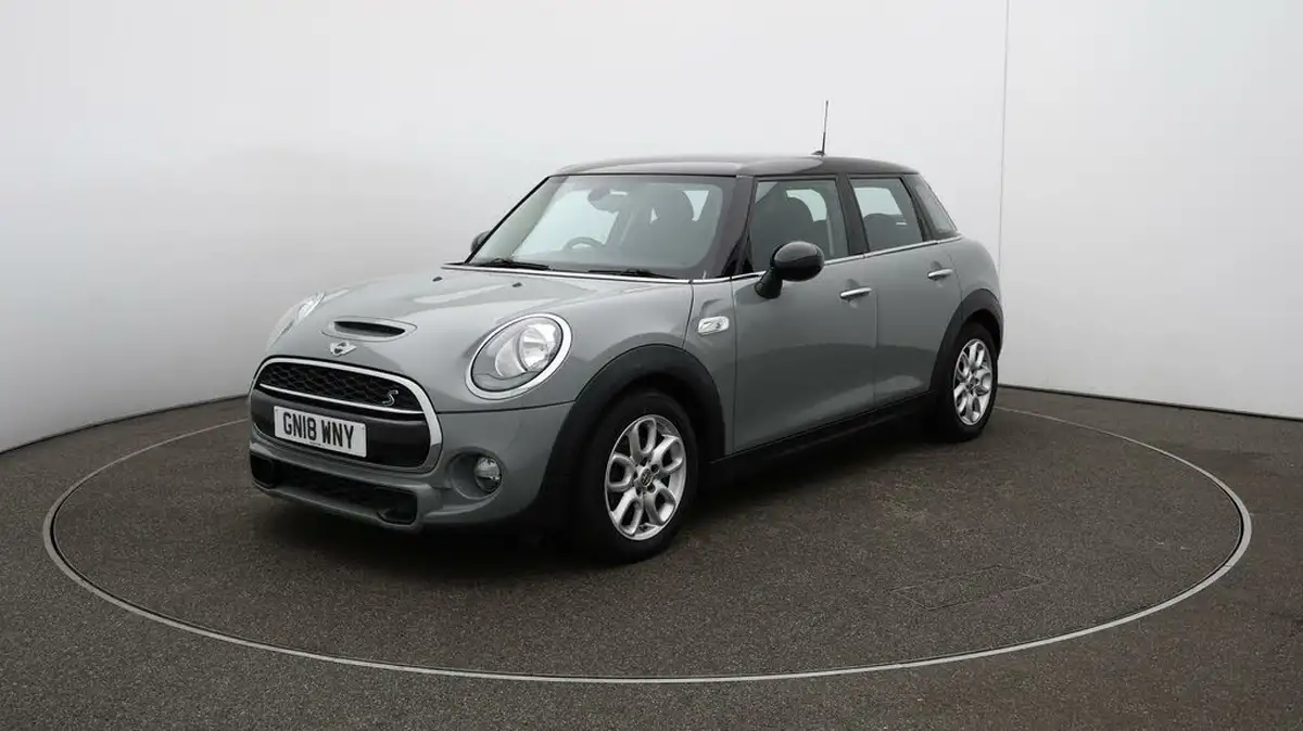 2018-mini-cooper-20-cooper-s-series-ii-ss-hatchback-5d-big-3
