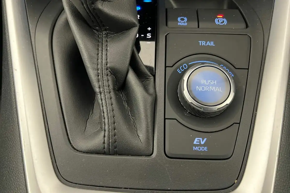 2021-toyota-rav4-25-vvt-i-excel-219bhp-big-29