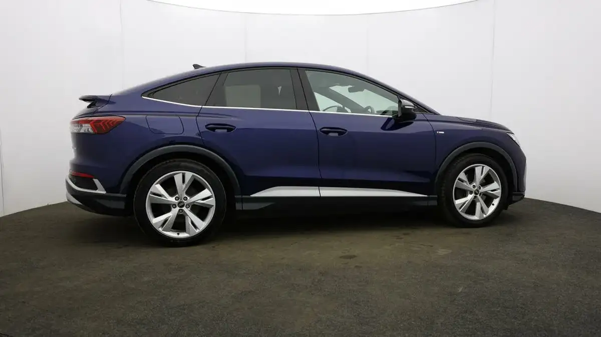 2022-audi-q4-e-tron-40e-s-line-station-wagon-big-49