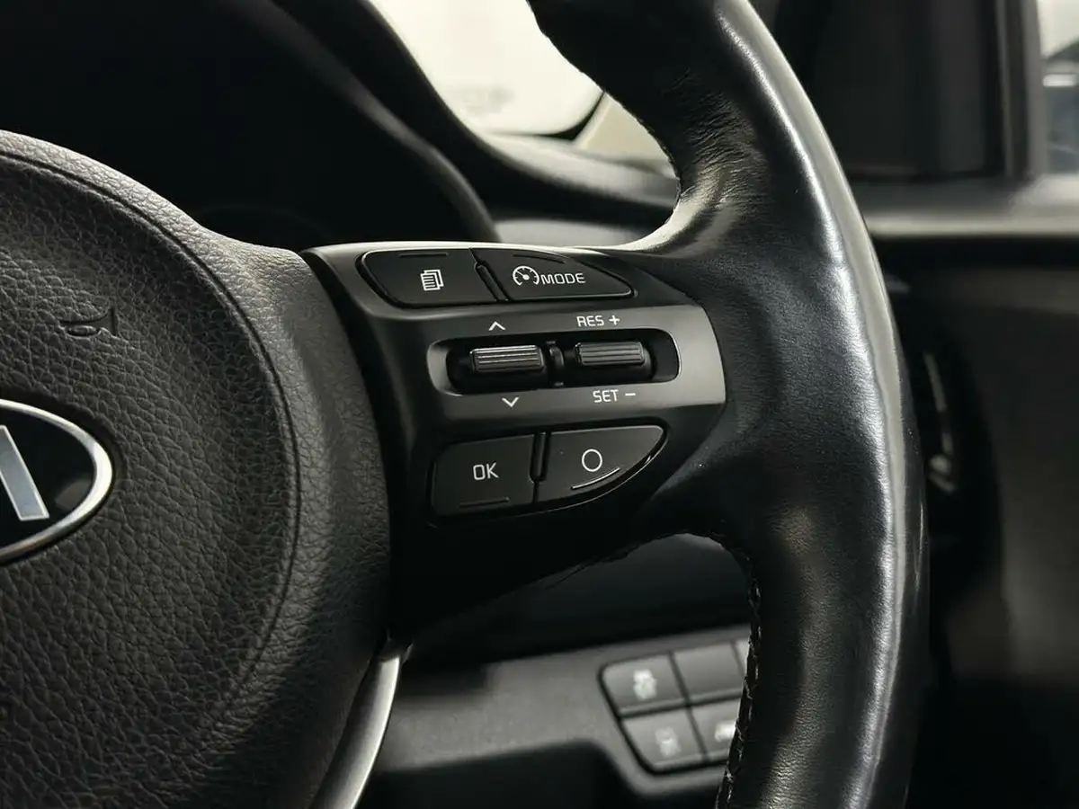 2019-kia-rio-10-t-gdi-3-big-13
