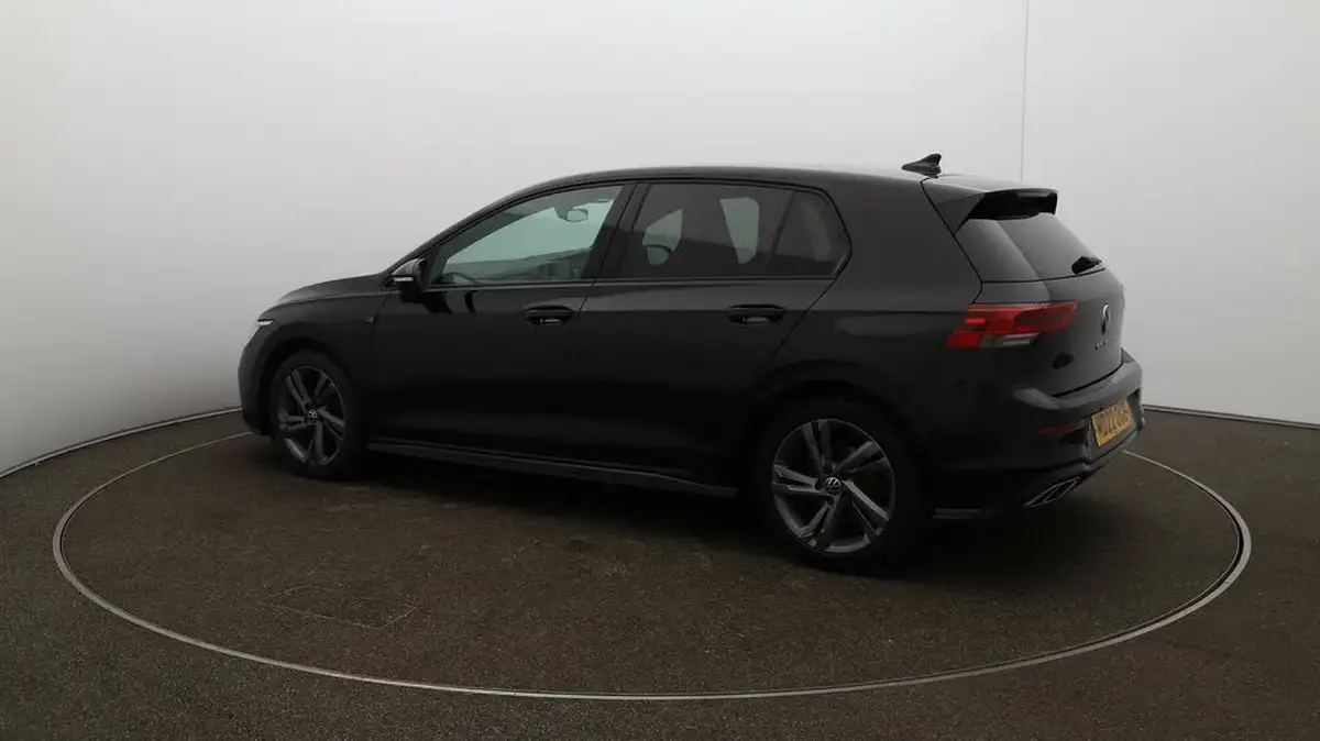 2022-volkswagen-golf-15-tsi-r-line-130ps-hatchback-big-27