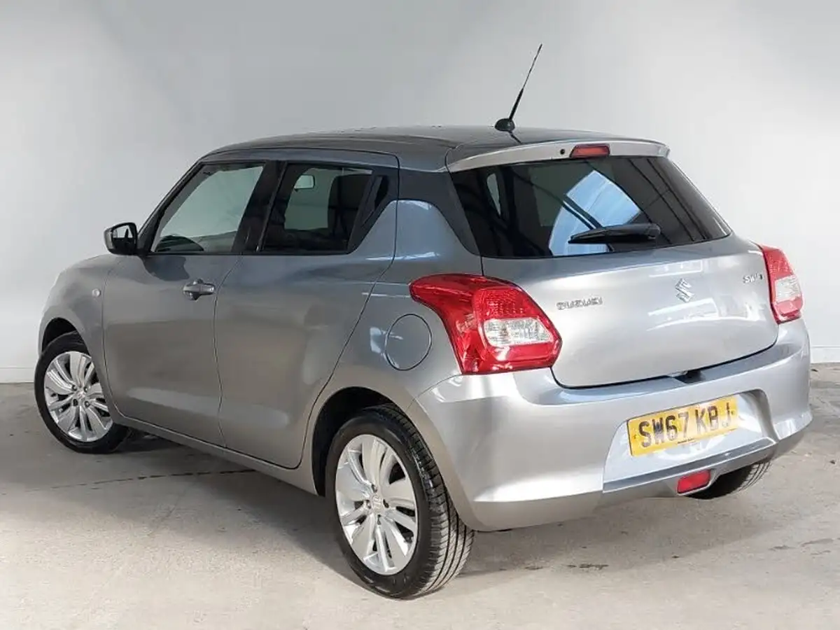 2017-suzuki-swift-10-boosterjet-sz-t-big-1