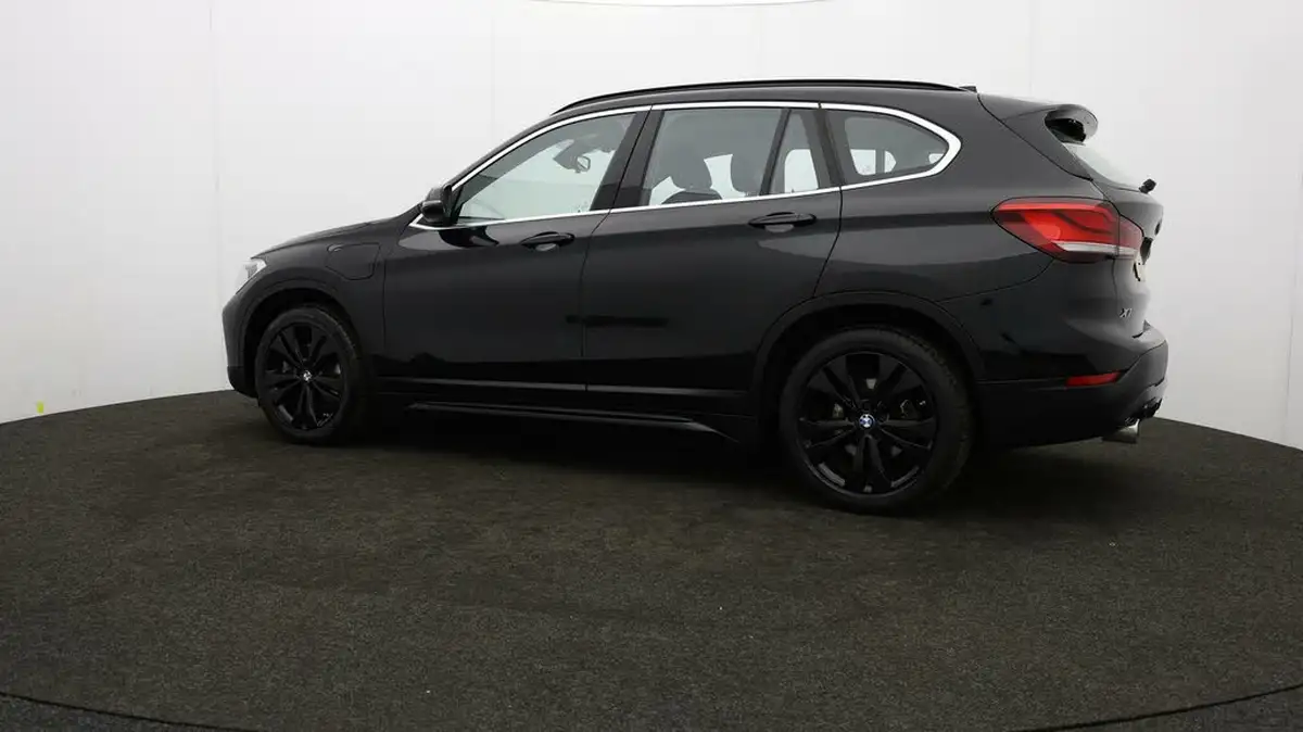 2021-bmw-x1-15-xdrive-25e-phev-sport-big-64