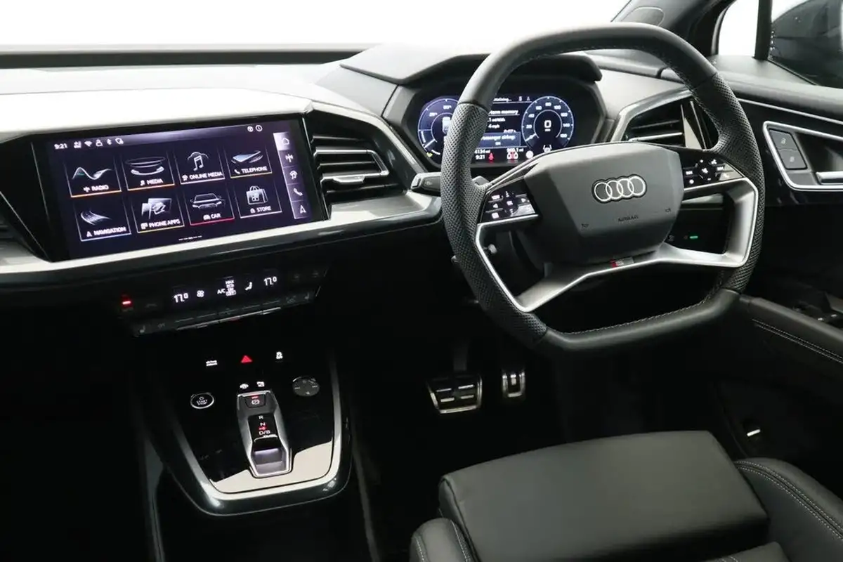 2024-audi-q4-e-tron-45e-black-edition-sportback-auto-big-9