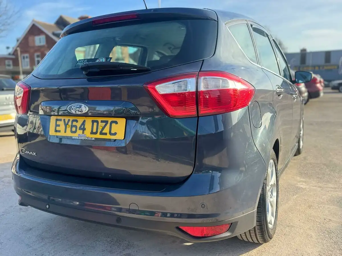 2014-ford-c-max-16tdci-zetec-big-10