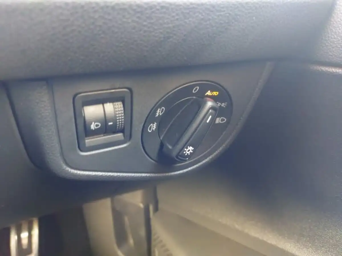 2024-volkswagen-polo-10-tsi-r-line-110ps-dsg-big-13