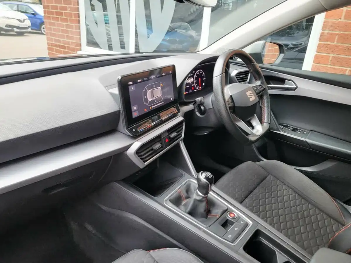 2021-seat-leon-15-tsi-evo-fr-130ps-hatchback-big-22