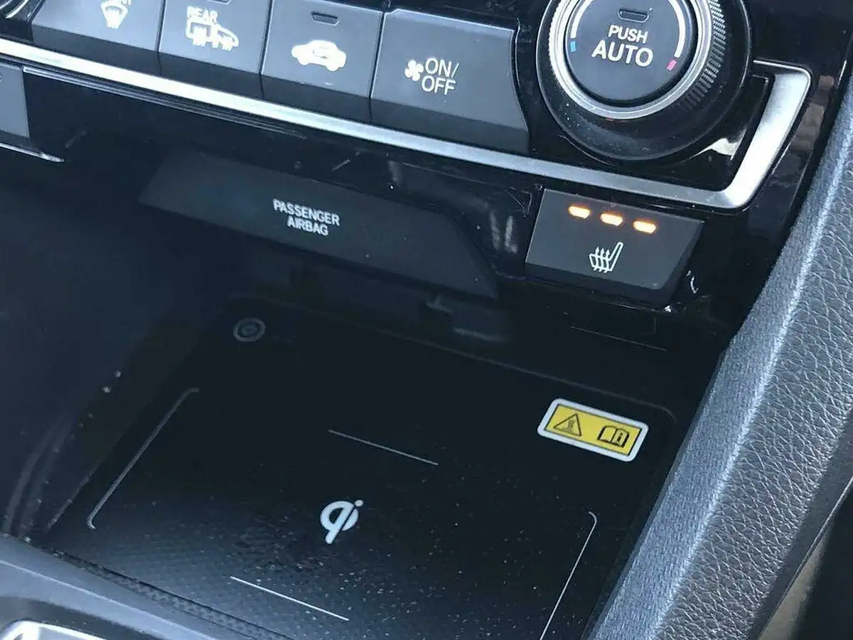 2019-honda-civic-15-vtec-turbo-sport-plus-ss-big-27