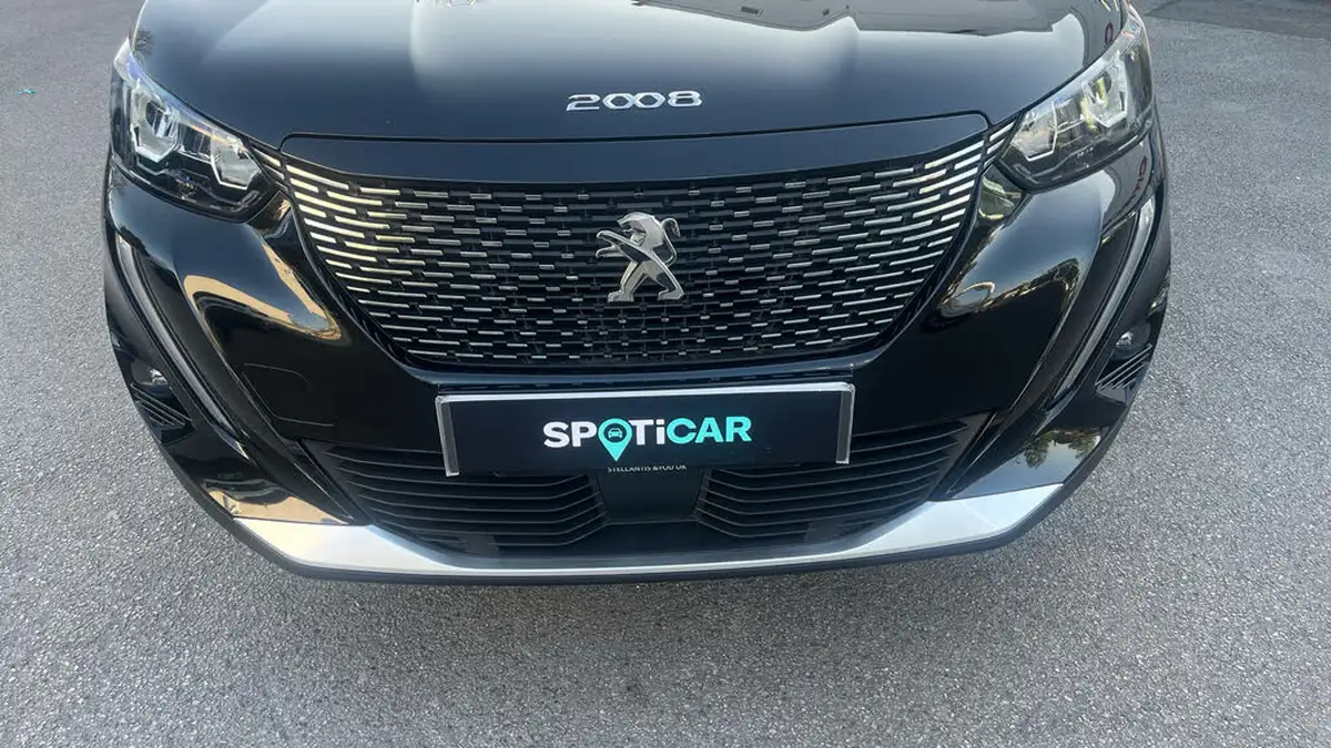2021-peugeot-2008-suv-12-puretech-allure-premium-130bhp-big-40