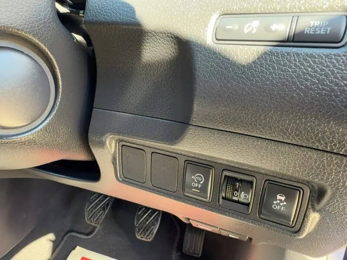2016-nissan-pulsar-12-dig-t-n-connecta-ss-big-10