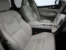 2019-volvo-xc60-20-t5-momentum-awd-small-8