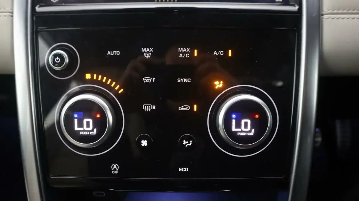 2021-land-rover-discovery-sport-20-d165-s-big-12