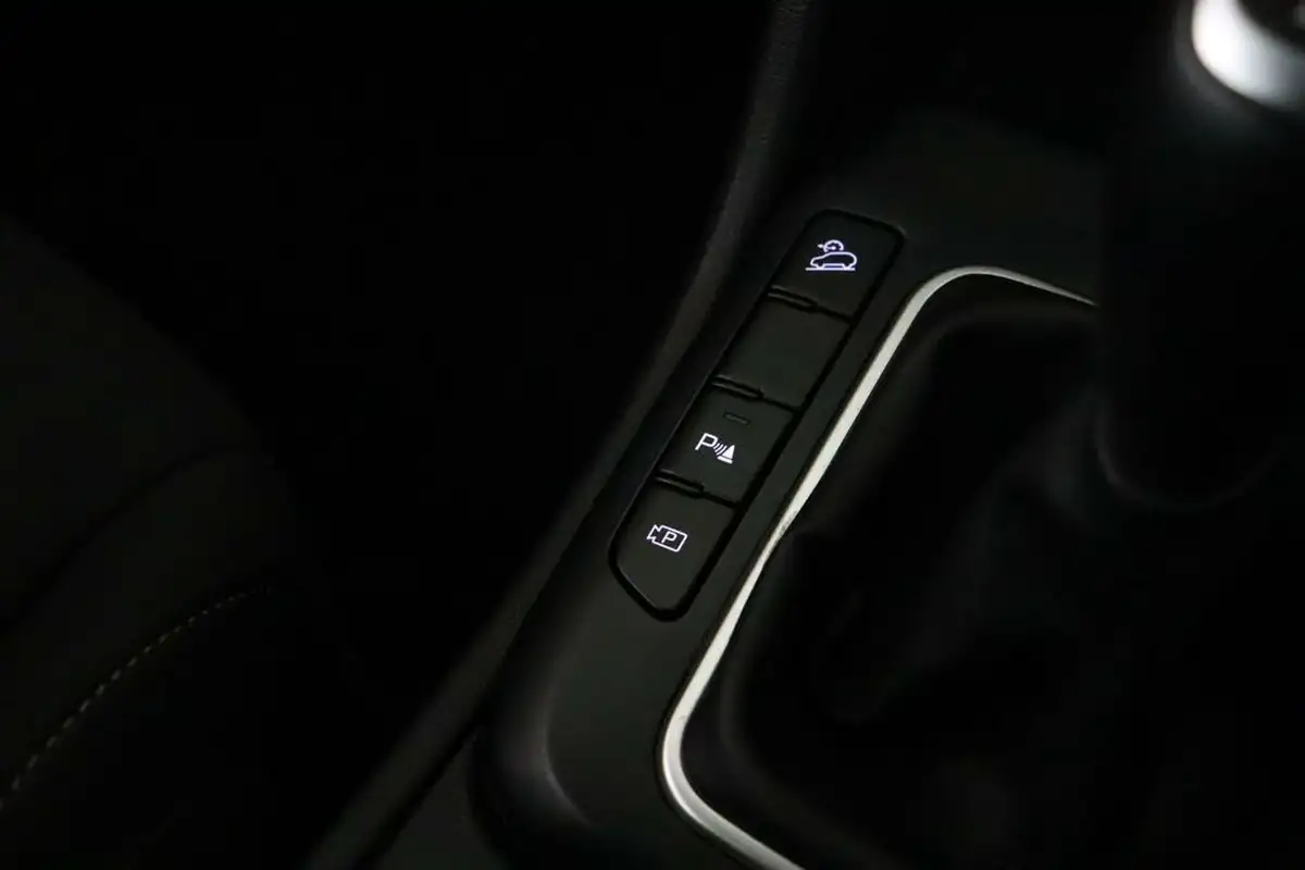 2023-kia-sportage-16-t-gdi-2-148bhp-big-25