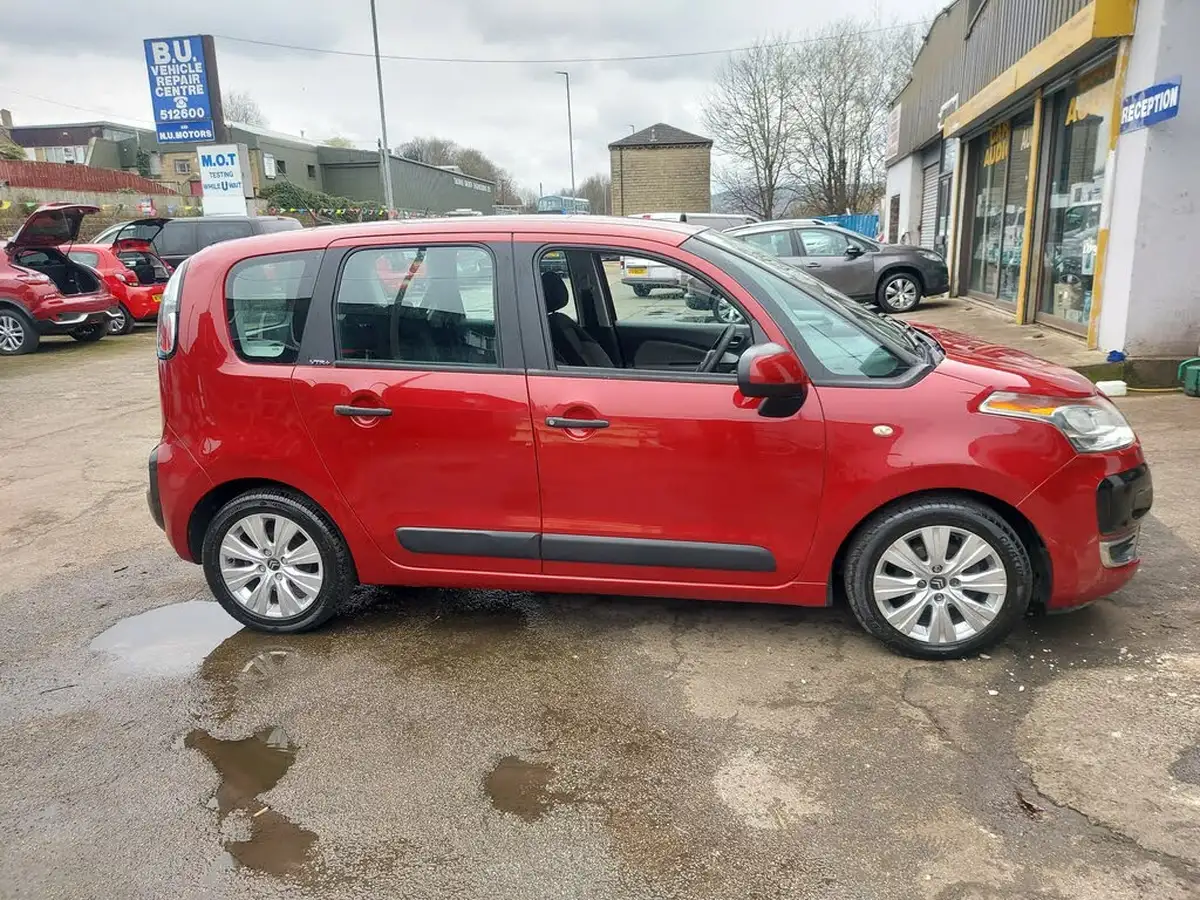 2011-citroen-c3-picasso-16hdi-vtr-big-0