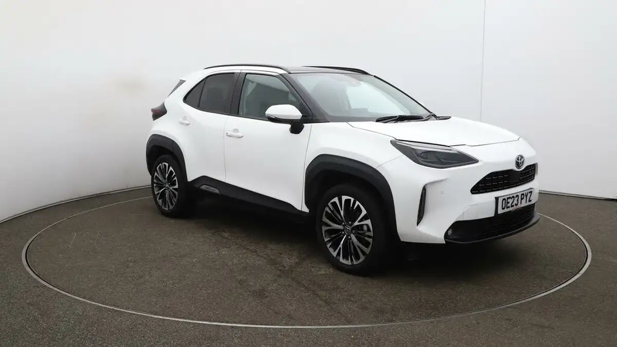 2023-toyota-yaris-cross-15-vvt-i-excel-awd-i-big-39