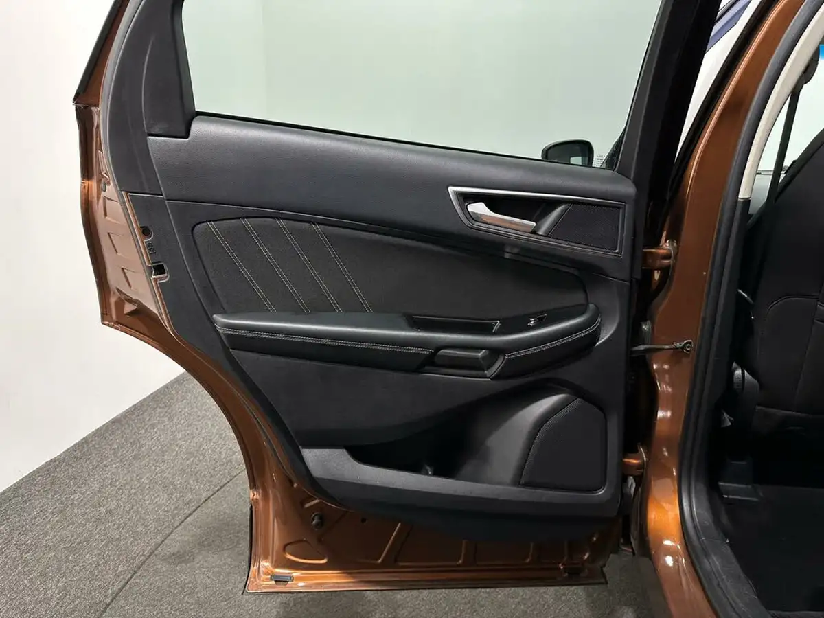 2017-ford-edge-20tdci-sport-180ps-lux-pack-big-35