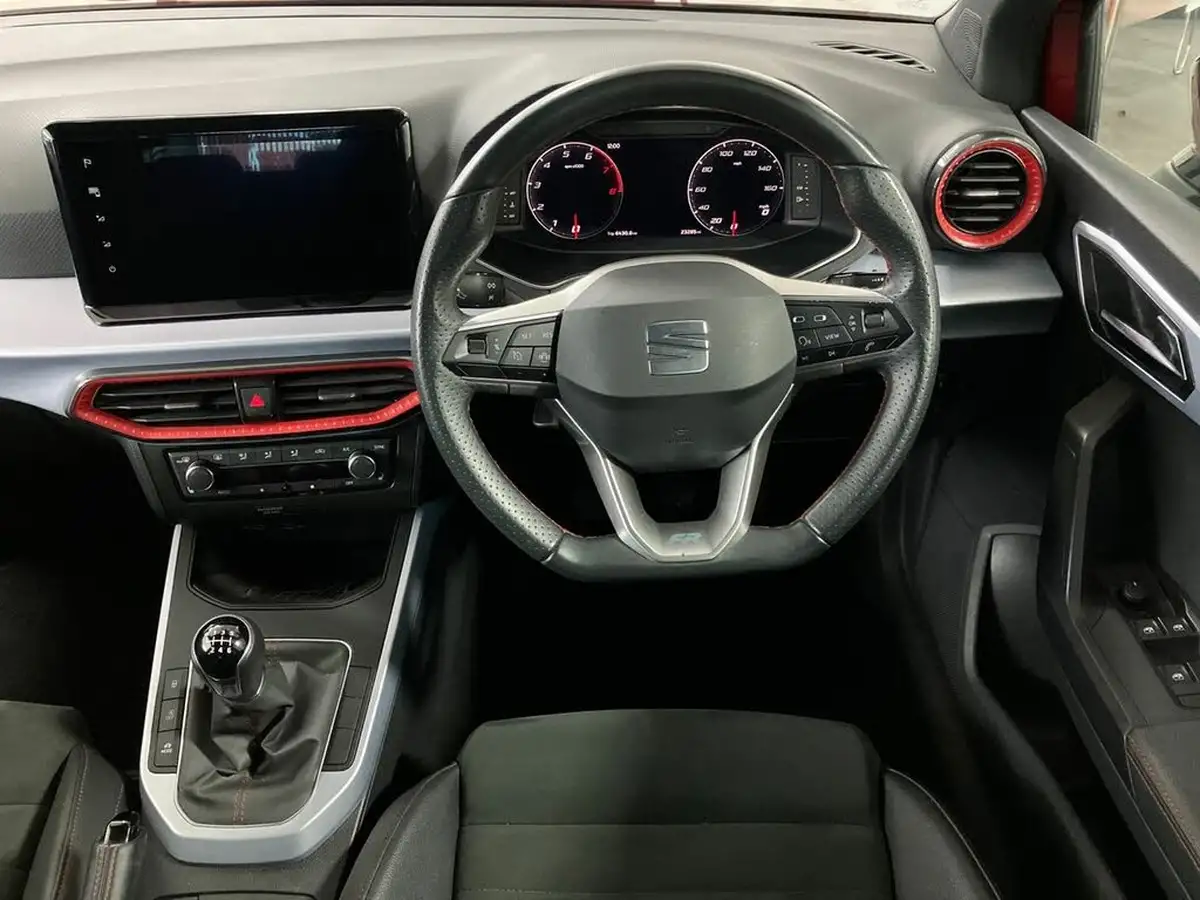 2023-seat-arona-10-tsi-fr-sport-big-14