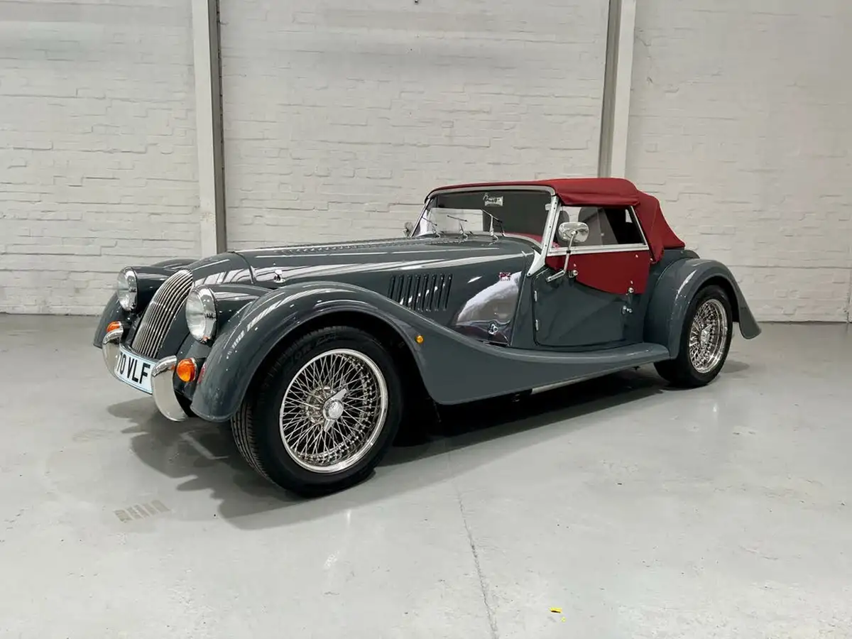 2020-morgan-roadster-37-big-25