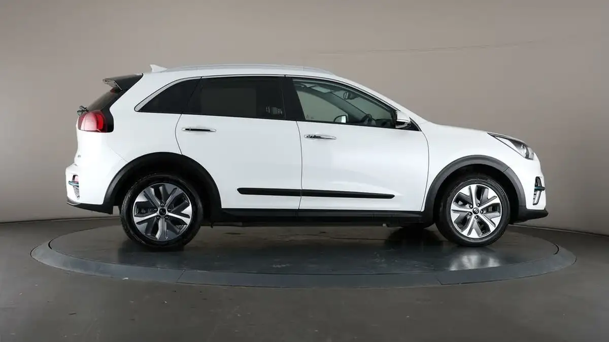 2021-kia-e-niro-ev-2-134bhp-39-big-28