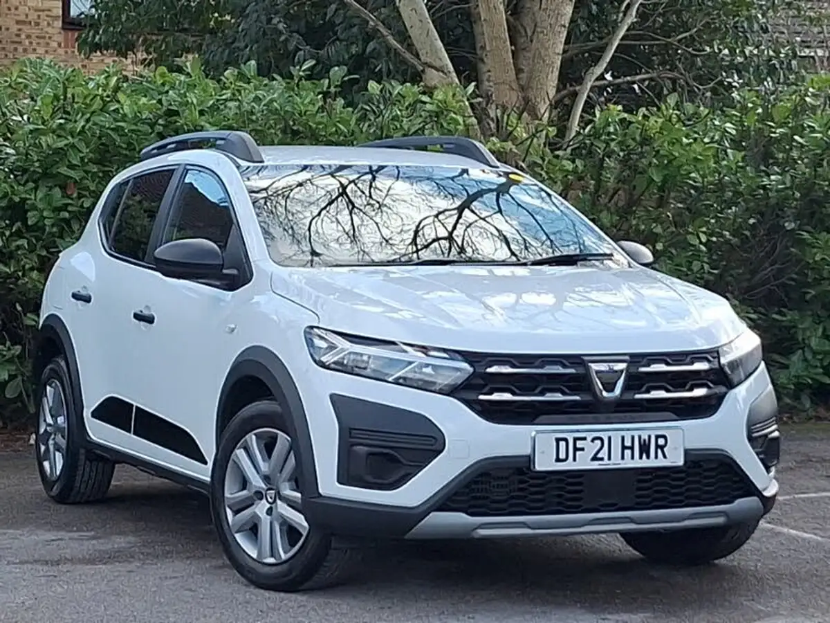 2021-dacia-sandero-stepway-10-tce-essential-90bhp-big-0