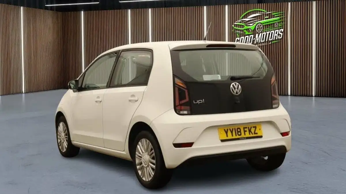 2018-volkswagen-up-10-move-up-5d-big-4