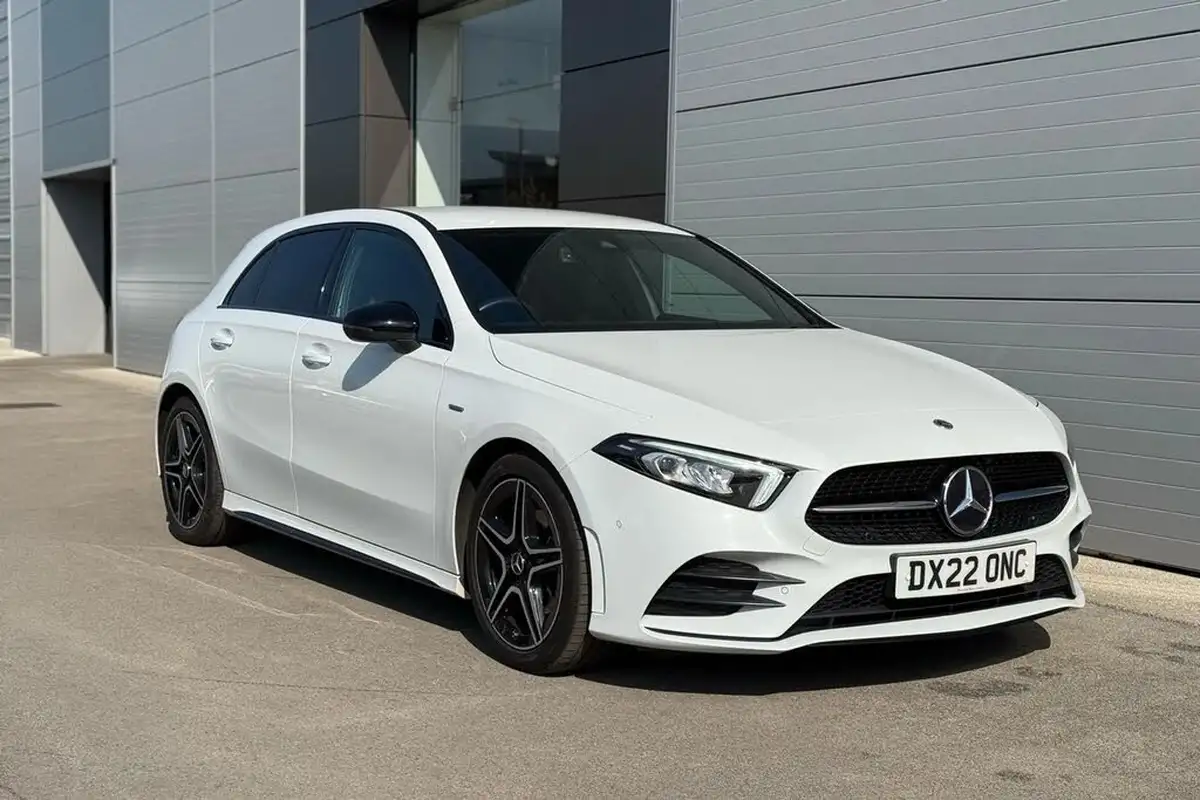2022-mercedes-benz-a-class-13-a180-amg-line-executive-edition-hatchback-5d-7g-dct-big-42