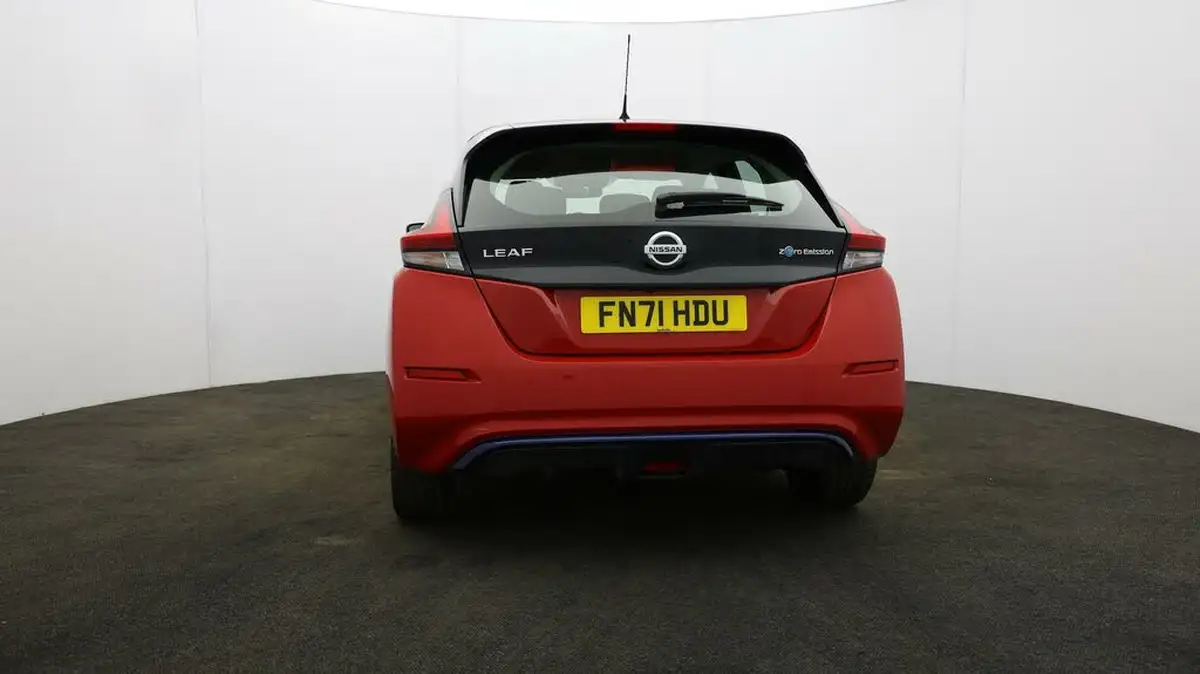 2021-nissan-leaf-e-acenta-big-56