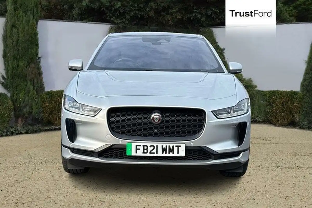 2021-jaguar-i-pace-ev400-se-big-5