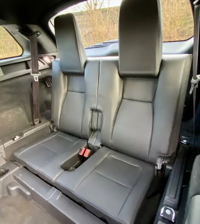 2019-land-rover-discovery-sport-20td4-landmark-big-17
