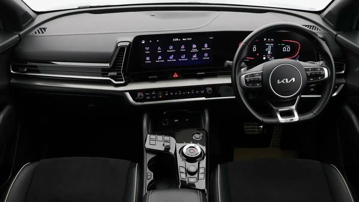 2022-kia-sportage-16-t-gdi-gt-line-261bhp-awd-phev-1598cc-auto-big-12