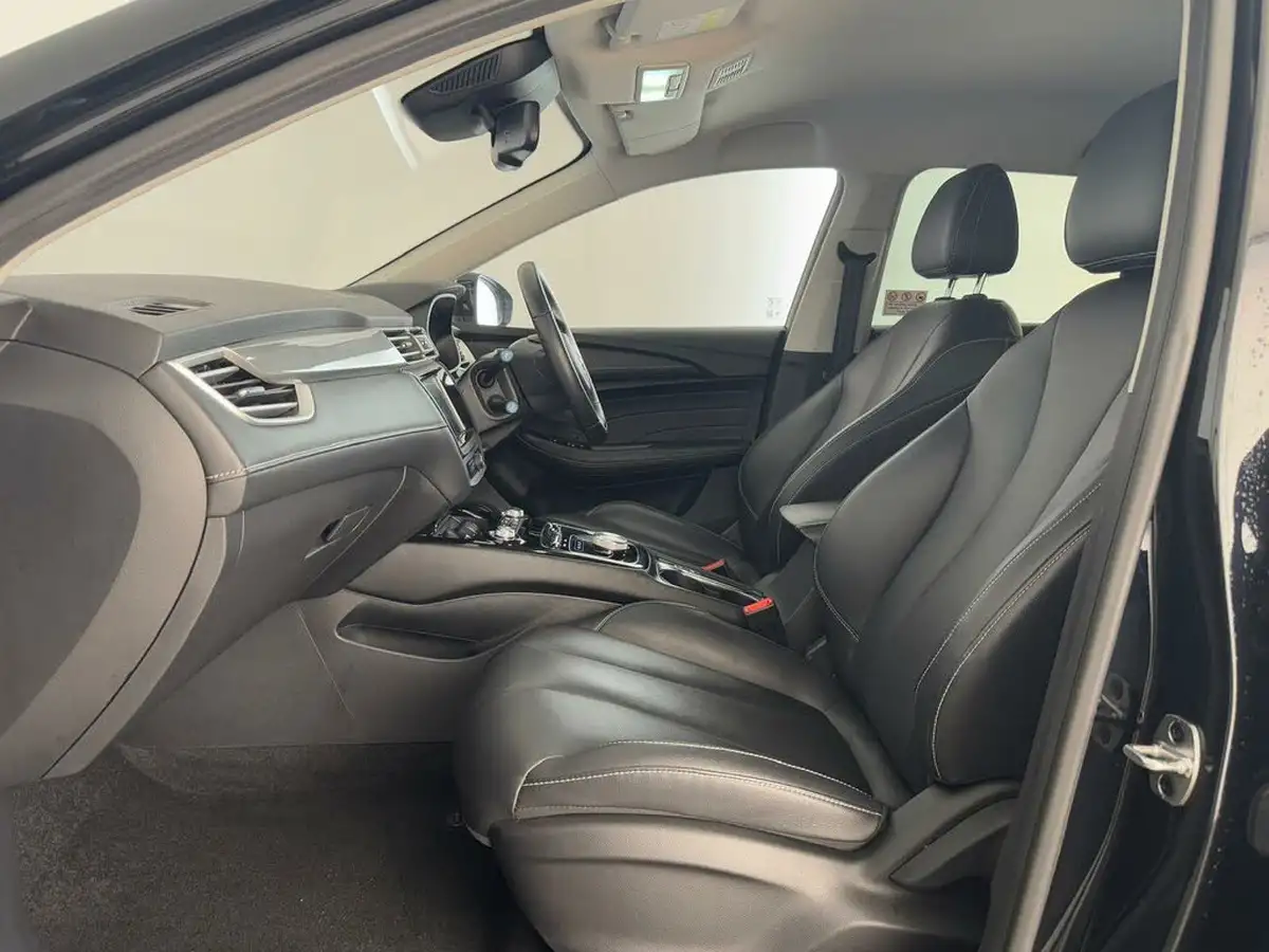 2022-mg-mg5-e-exclusive-ev-long-range-big-9