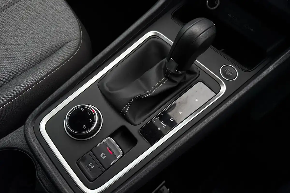 2024-seat-ateca-15-ecotsi-se-technology-dsg-big-22