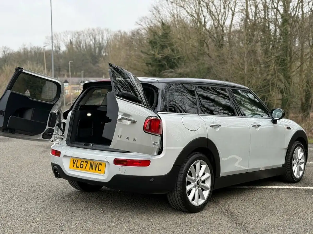 2018-mini-clubman-15-cooper-ss-big-17