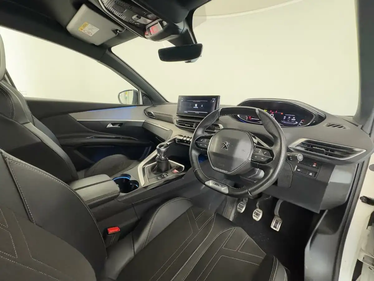 2021-peugeot-3008-suv-15-bluehdi-gt-big-24