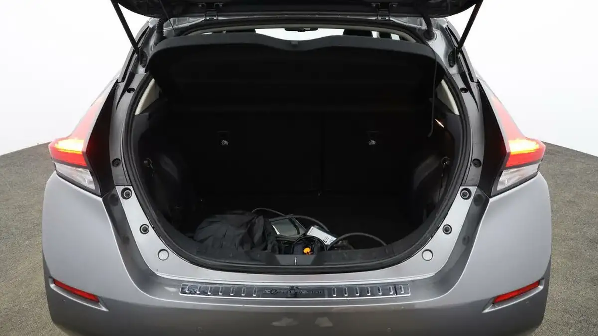 2021-nissan-leaf-e-n-connecta-big-16