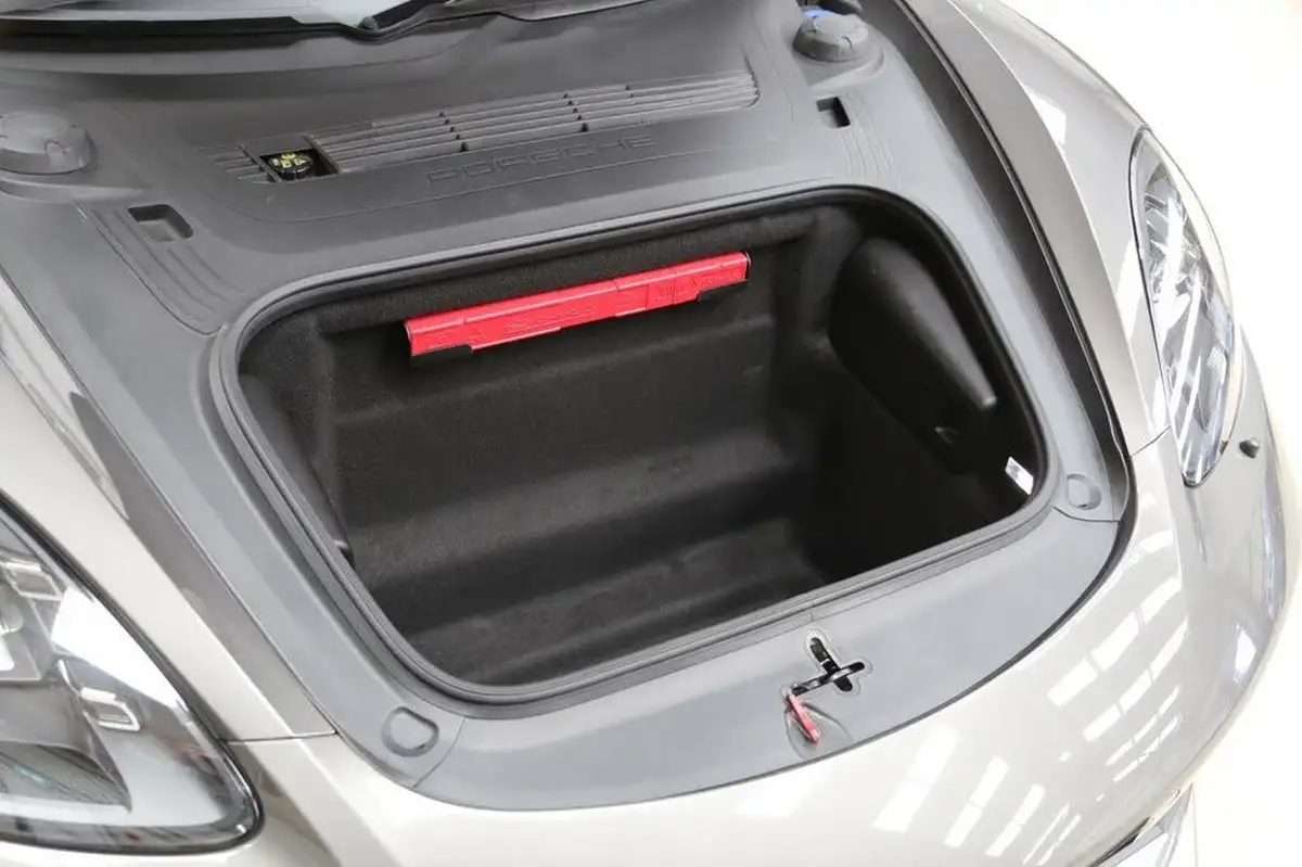 2018-porsche-cayman-718-25-cayman-gts-ss-pdk-big-39