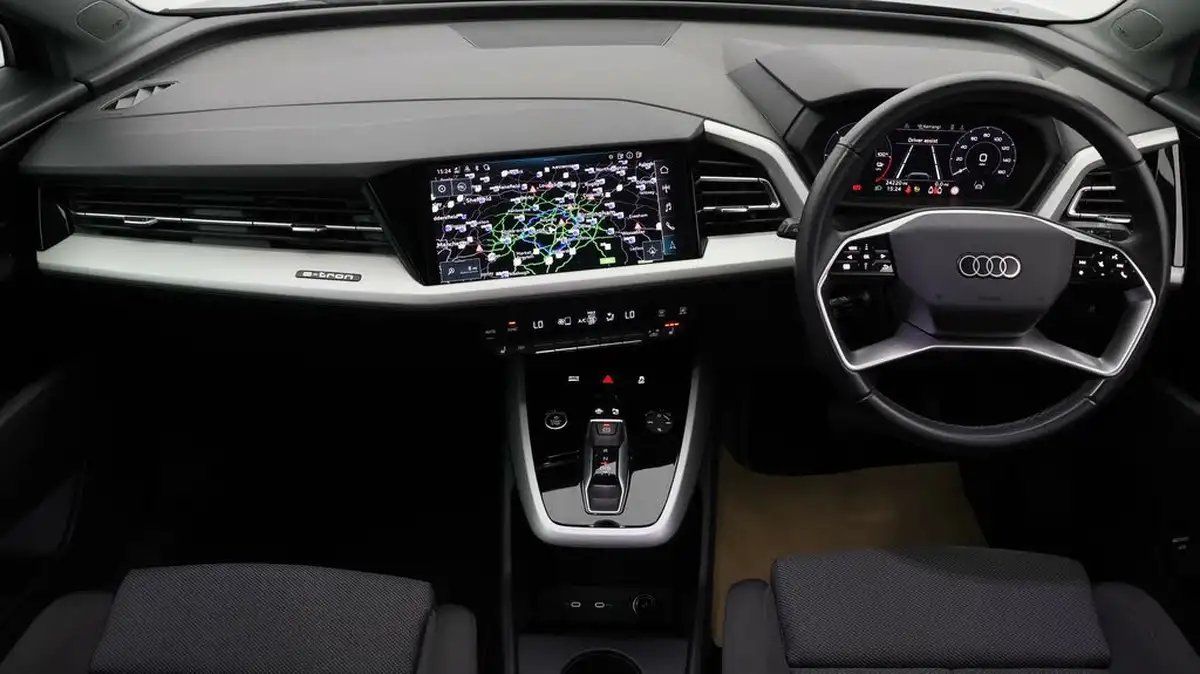 2023-audi-q4-e-tron-35e-sport-station-wagon-big-12